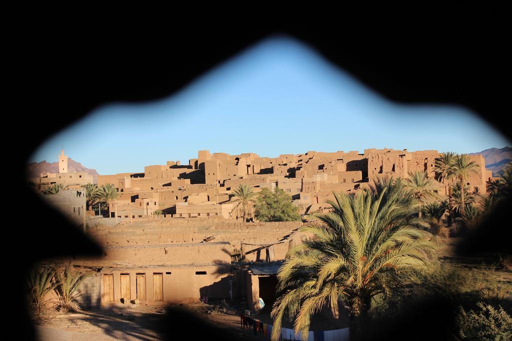 Kasbah Itrane Acomodação com café da manhã Tamnougalt Exterior foto